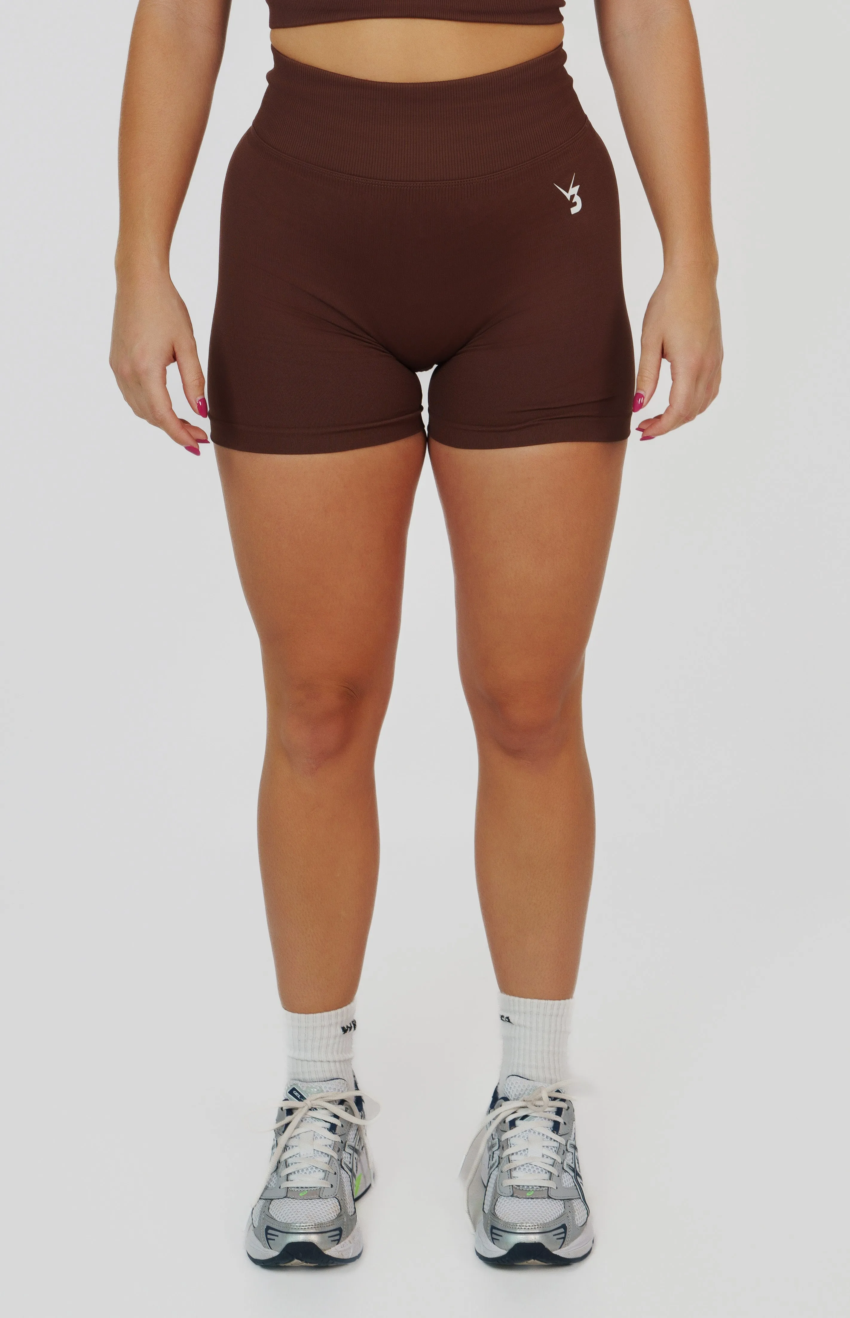 Form Seamless Scrunch Shorts - Chestnut Brown