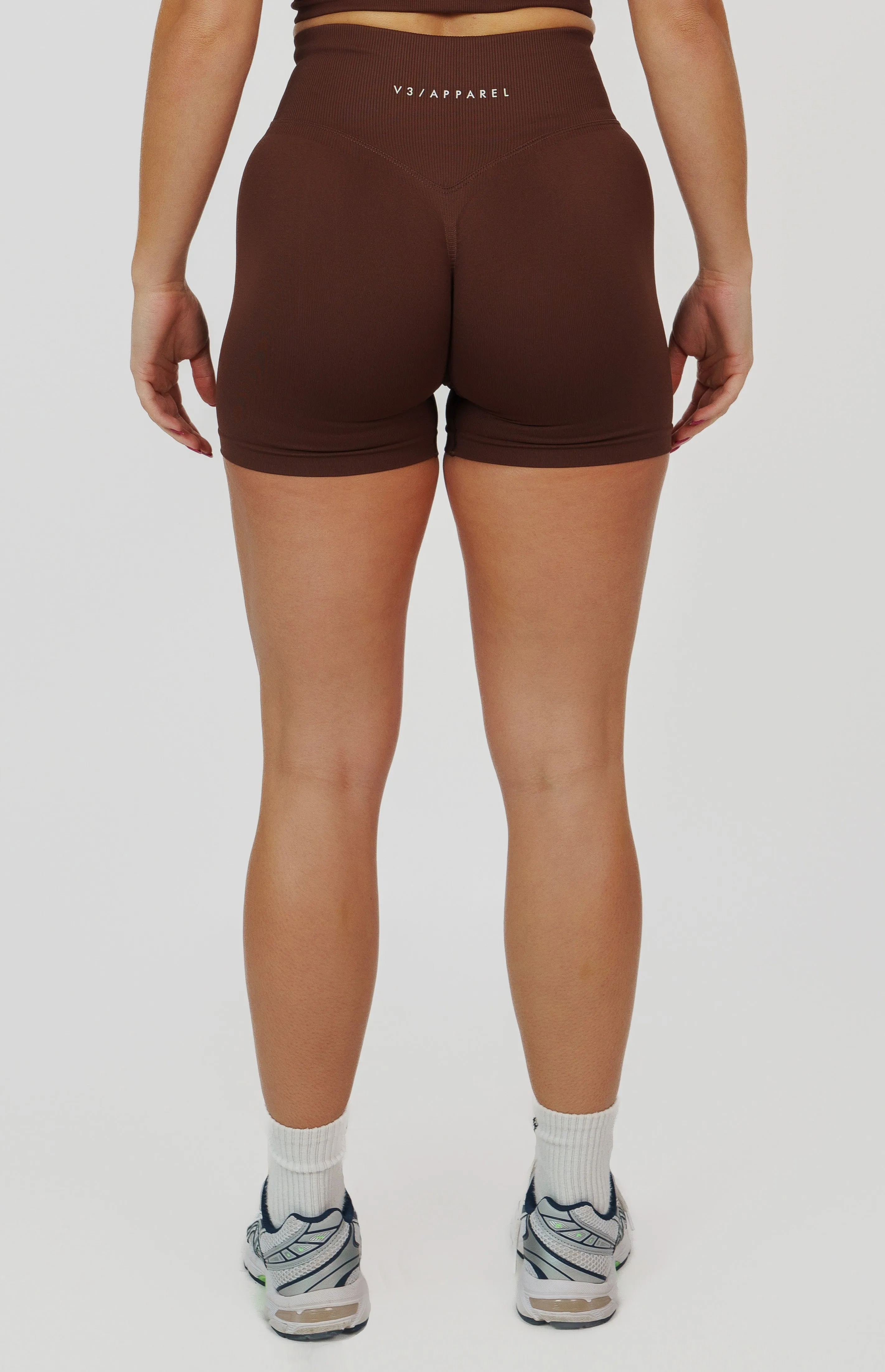 Form Seamless Scrunch Shorts - Chestnut Brown