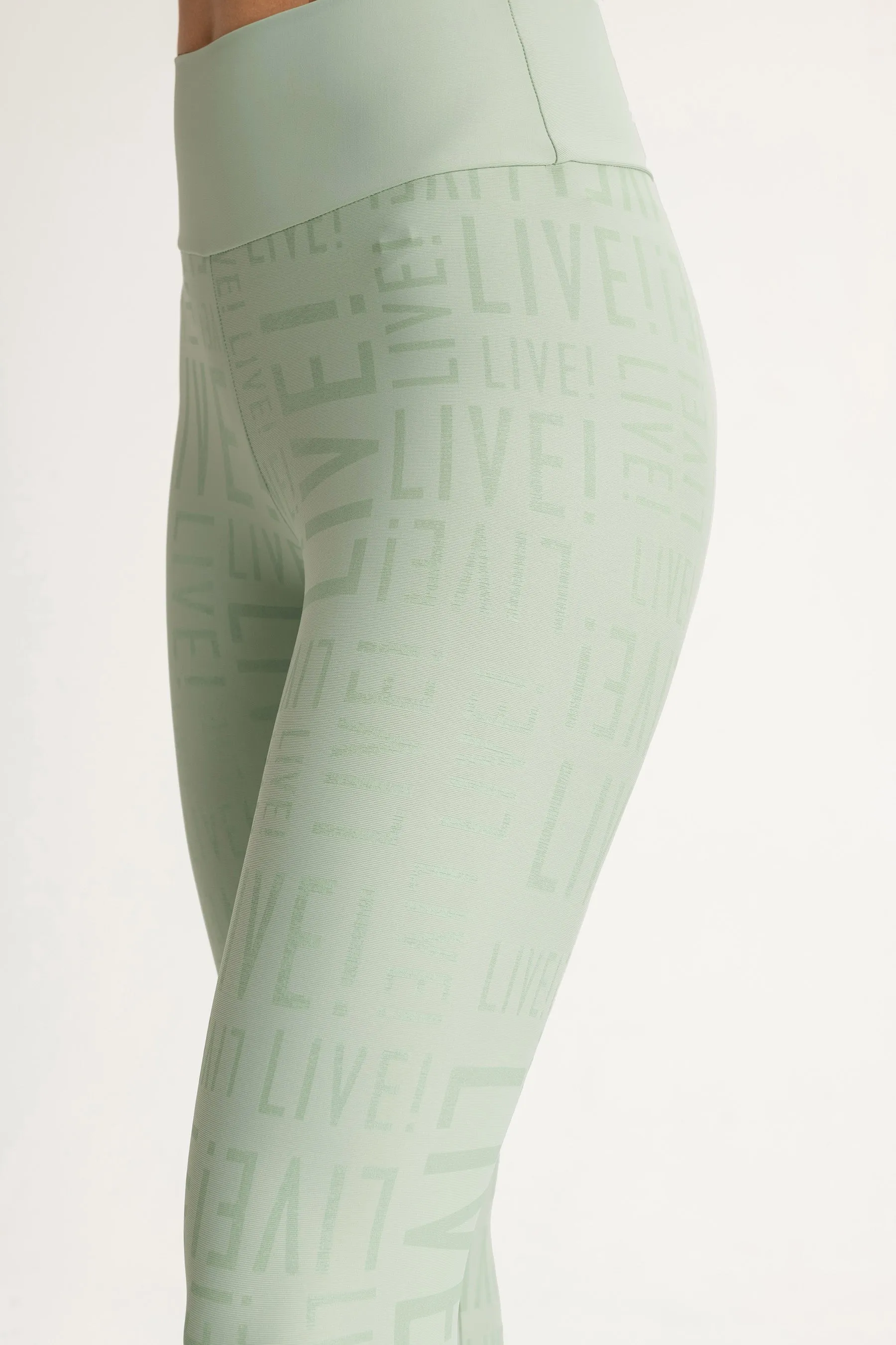 LIVE! Essential Leggings