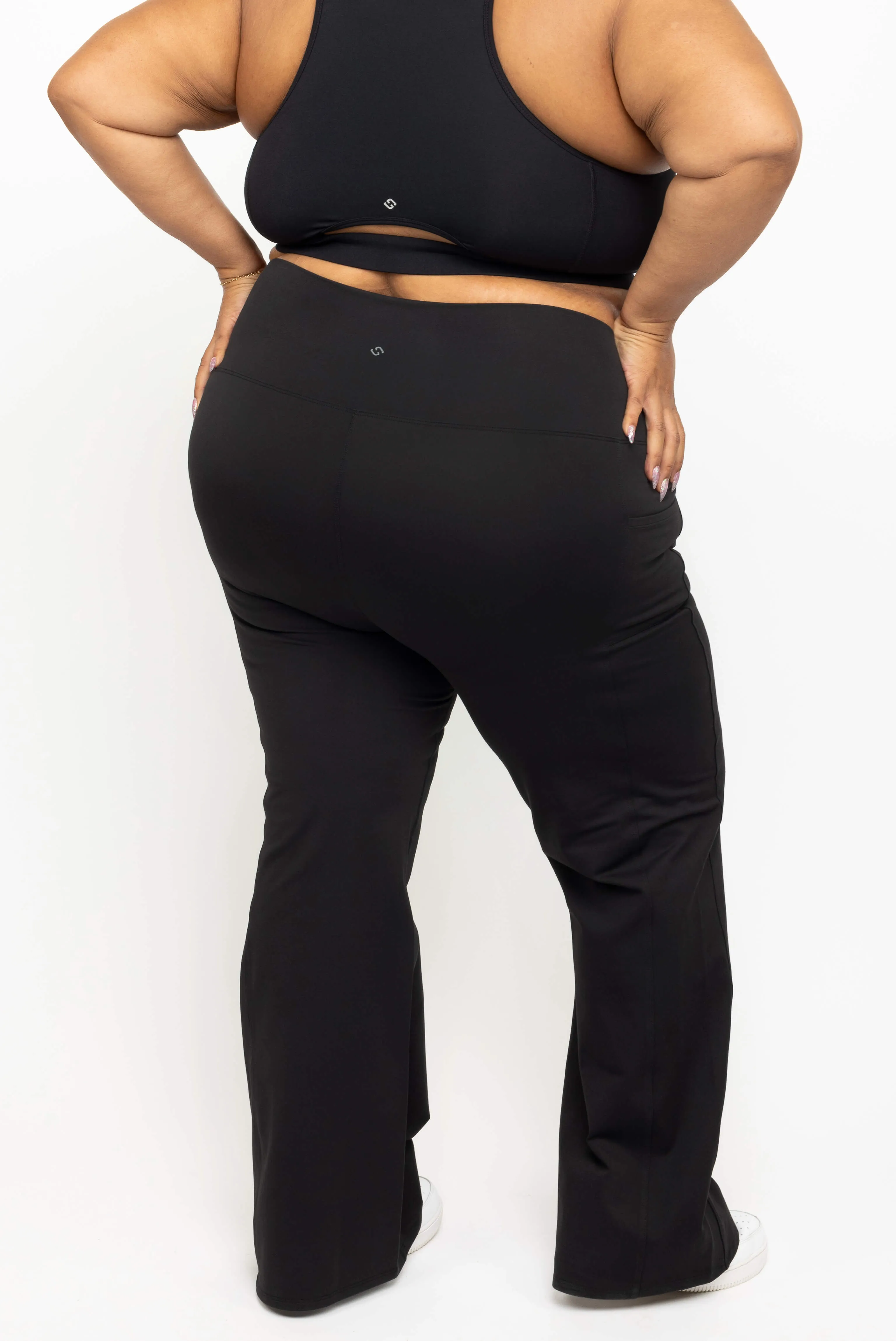 Pocket Flare Leggings - Black