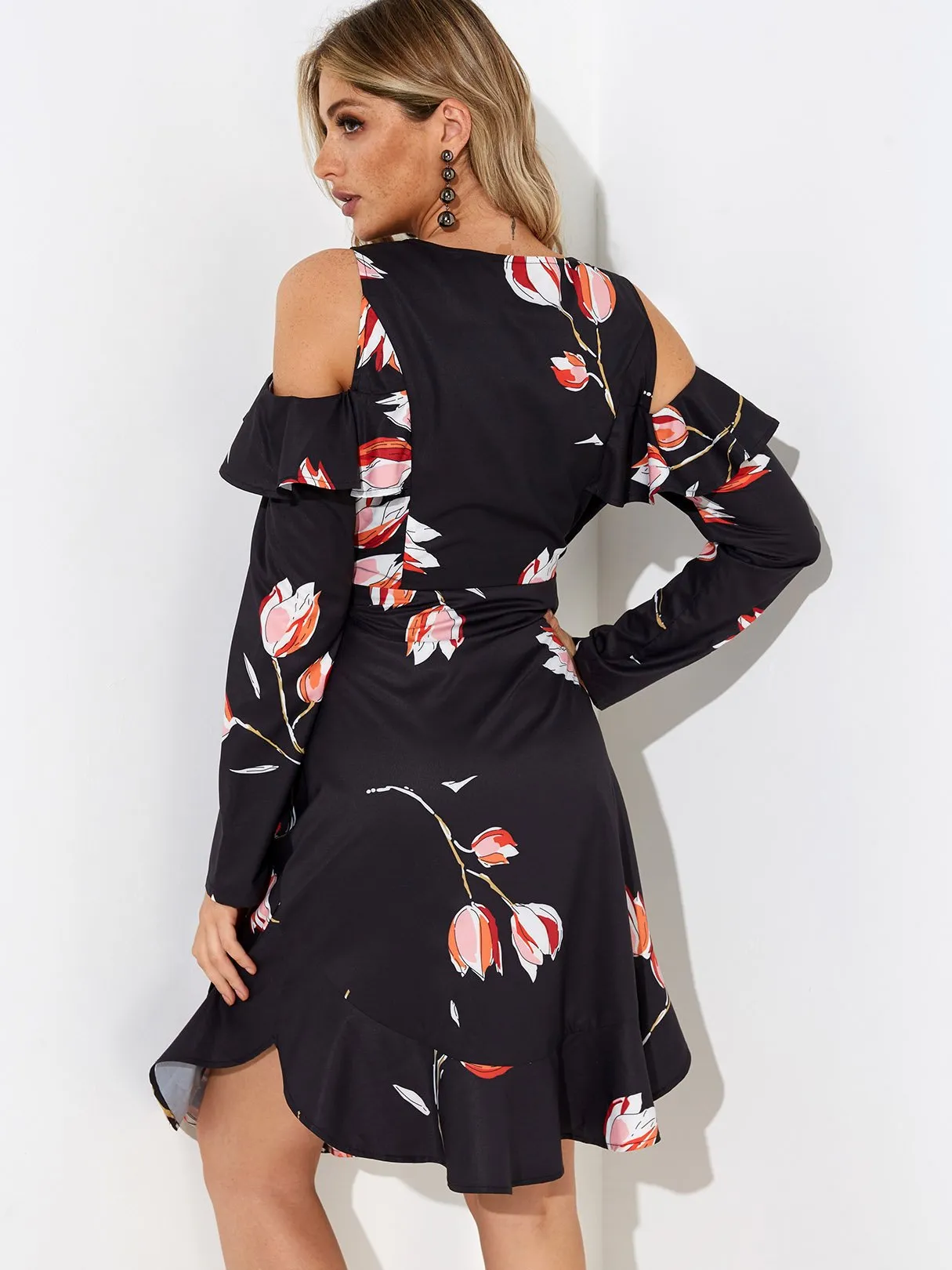 Wholesale Black V-Neck Cold Shoulder Long Sleeve Floral Print Self-Tie Flounced Hem Dresses