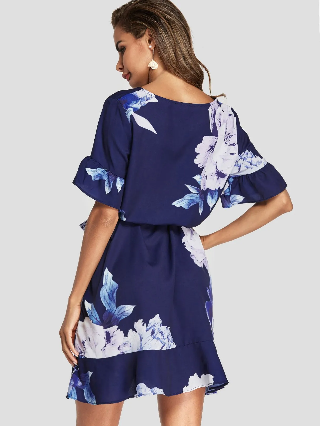 Wholesale Navy Round Neck Short Sleeve Floral Print Belt Self-Tie Ruffle Hem Dresses