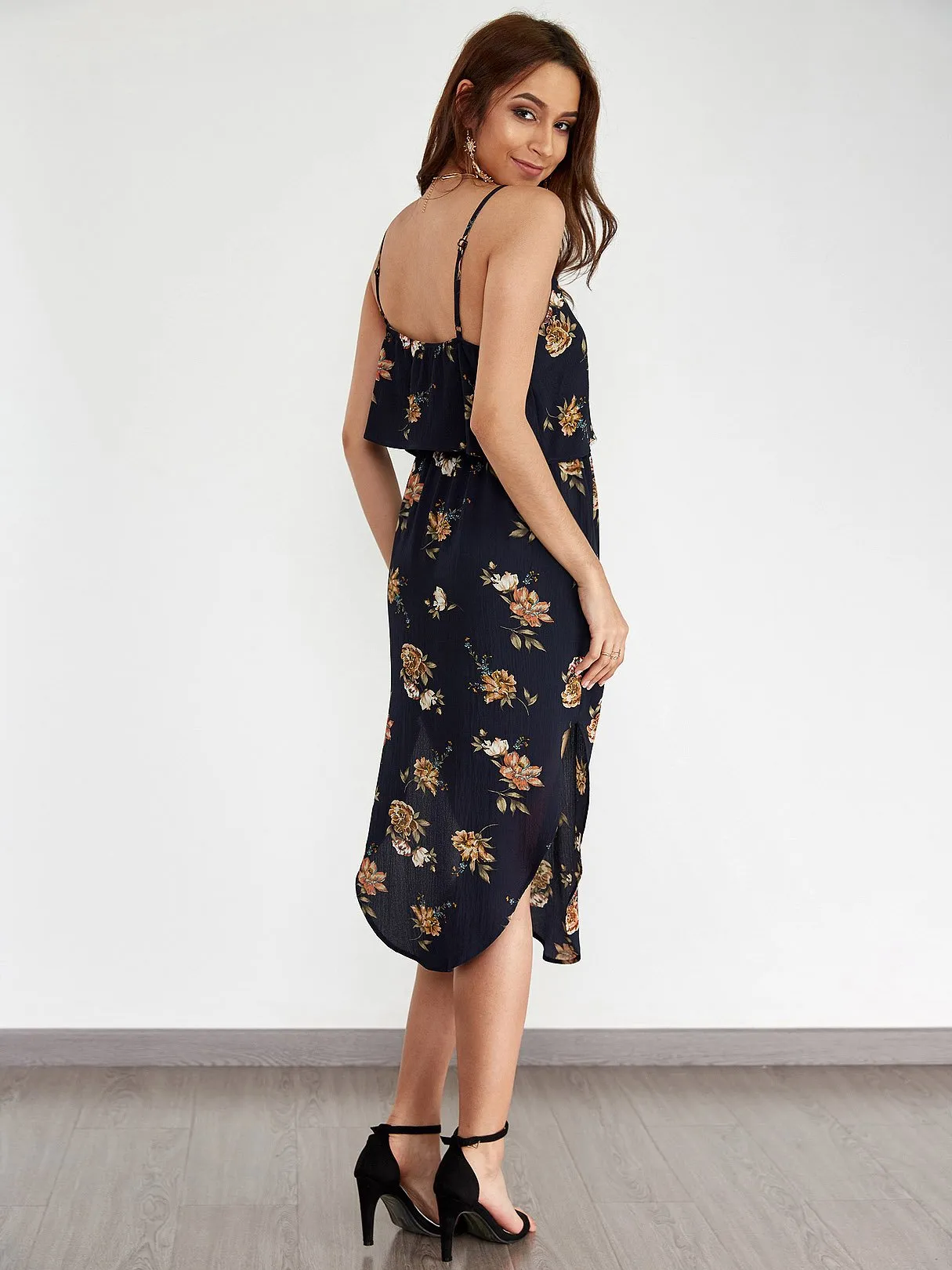 Wholesale Navy Round Neck Sleeveless Floral Print Backless Curved Hem High-Waisted Dresses